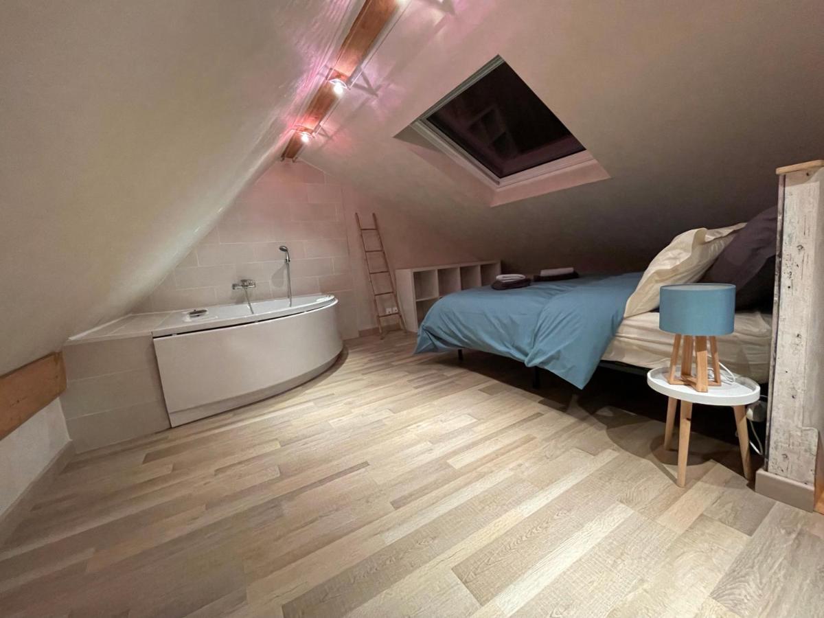 Le Nid D'Amour 2Pers / Wifi / Sauna Houssen Exterior photo